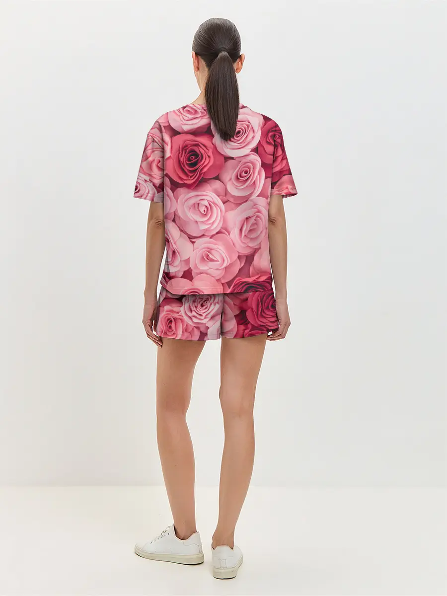 Женская пижама с шортами / Розовые Розы