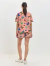 Женская пижама с шортами / Бабочки на персиковом фоне