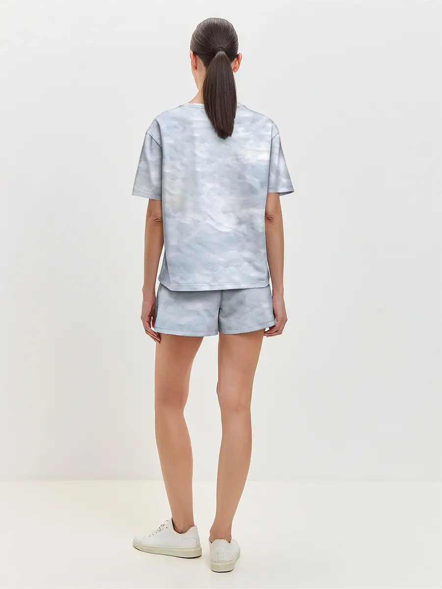 Женская пижама с шортами / Спящий Волк