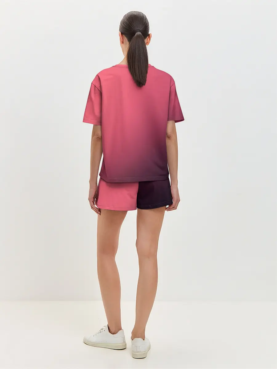 Женская пижама с шортами / Макима на красном фоне