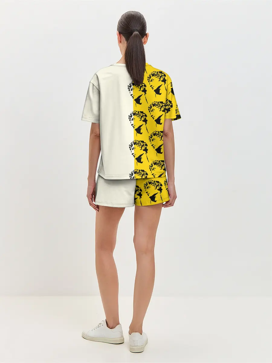 Женская пижама с шортами / Скульптура монограмма