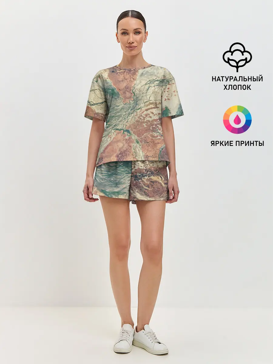 Женская пижама с шортами / Снимок со СпуТника