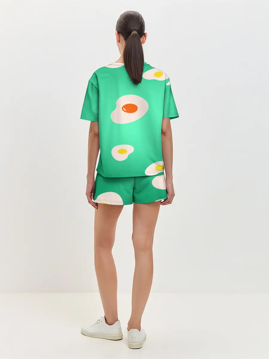 Женская пижама с шортами / Яйца на Зеленом Фоне