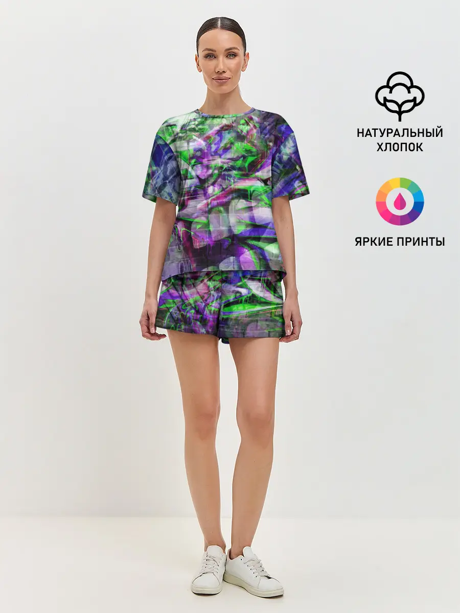 Женская пижама с шортами / Граффити на стене