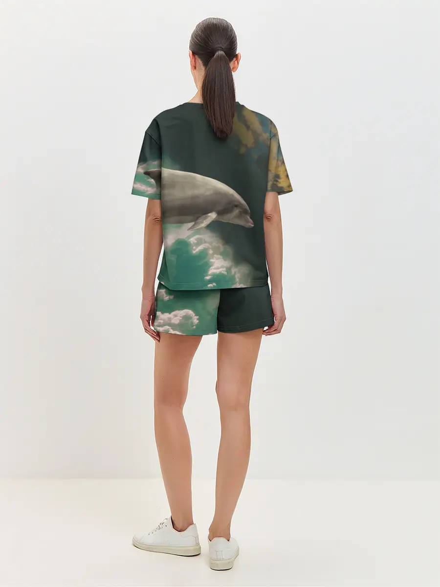 Женская пижама с шортами / Дельфин в облаках