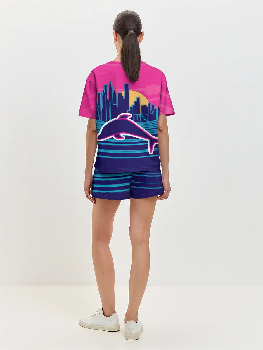 Женская пижама с шортами / Ретро дельфин