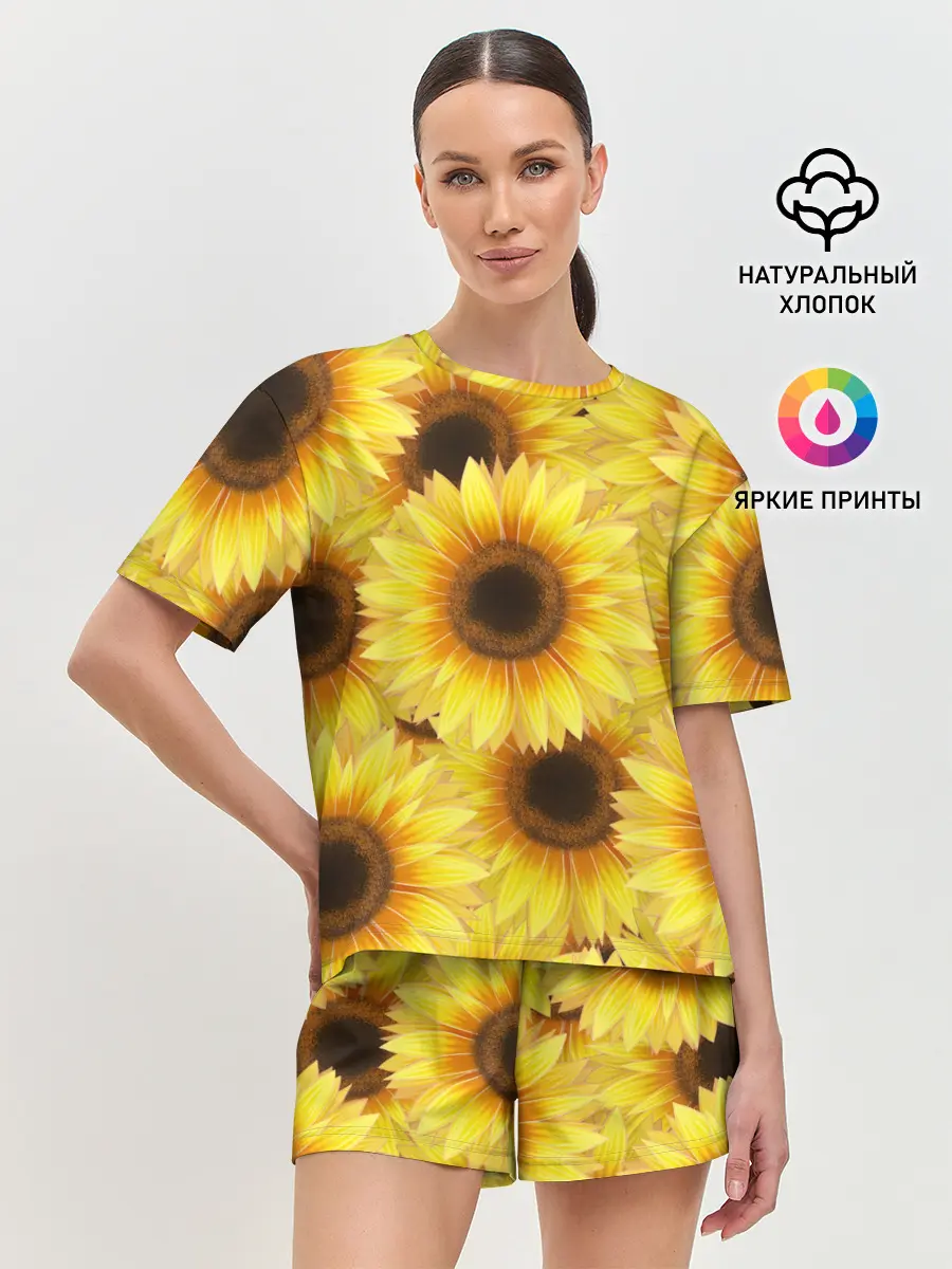 Женская пижама с шортами / Подсолнухи в поле