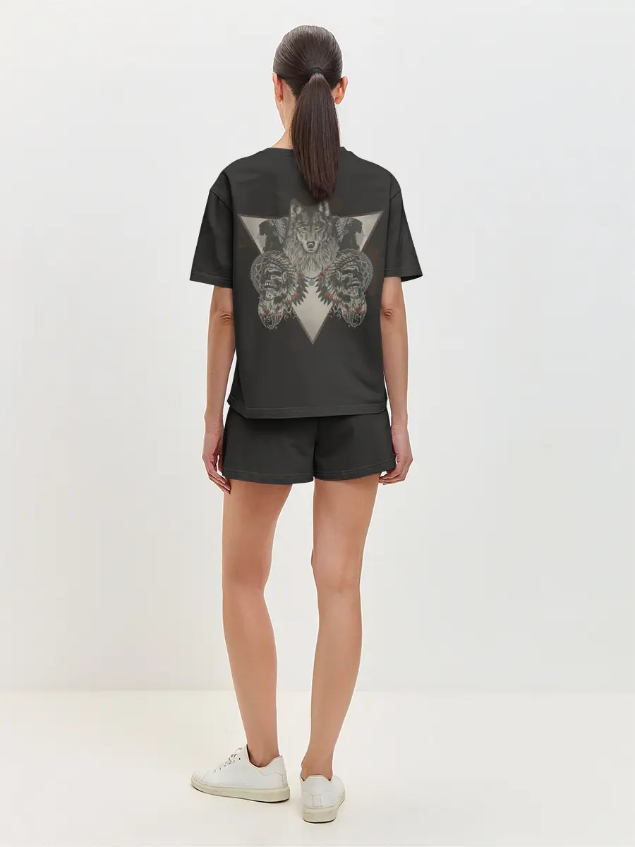 Женская пижама с шортами / Волк, черепа и индейцы