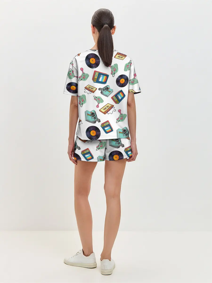 Женская пижама с шортами / Стиль 80х