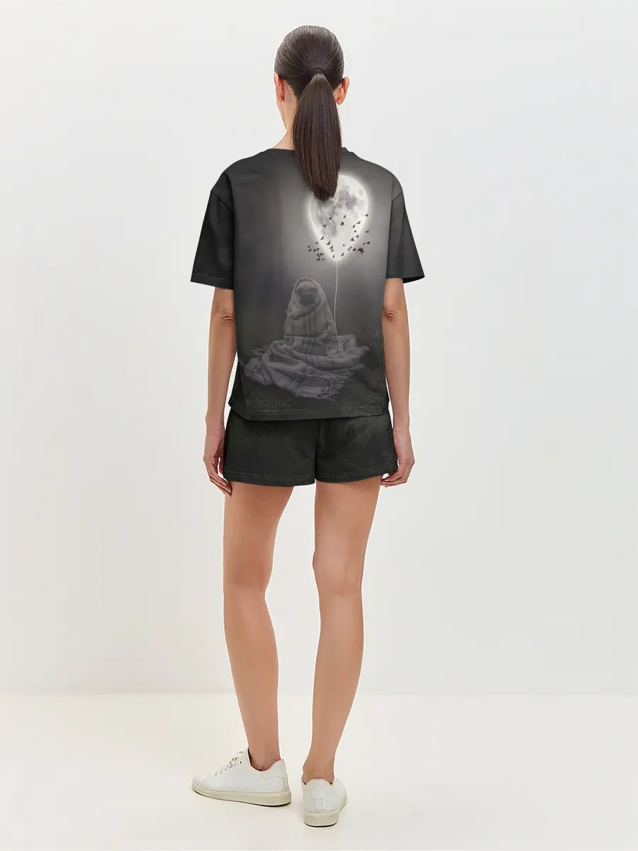 Женская пижама с шортами / Мопс и луна