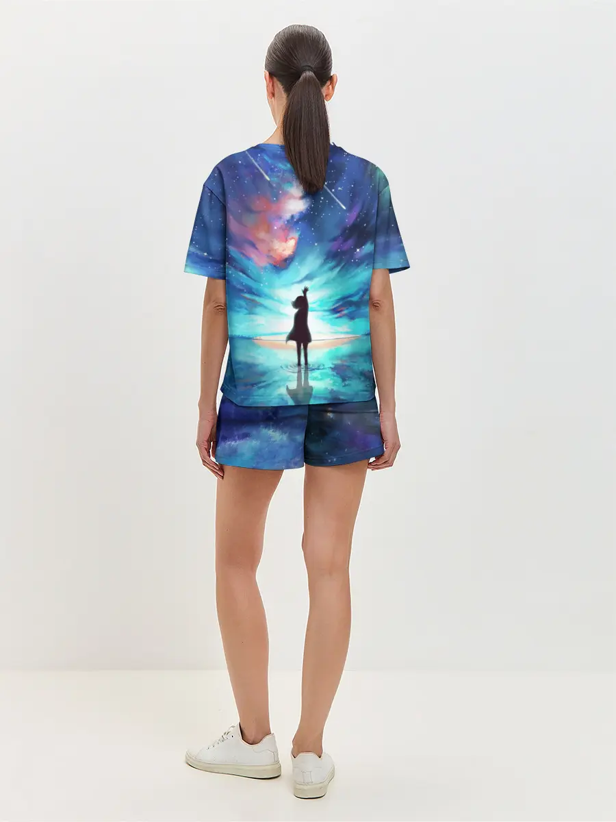 Женская пижама с шортами / Дотянуться до космоса