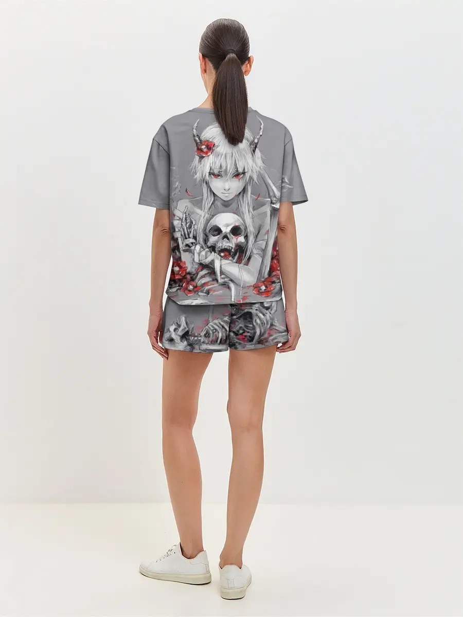 Женская пижама с шортами / Девушка с черепом