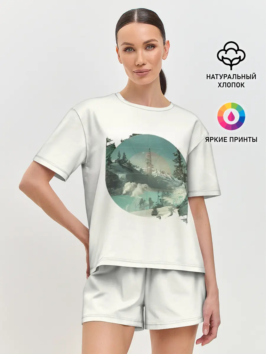 Женская пижама с шортами / Необычное окно