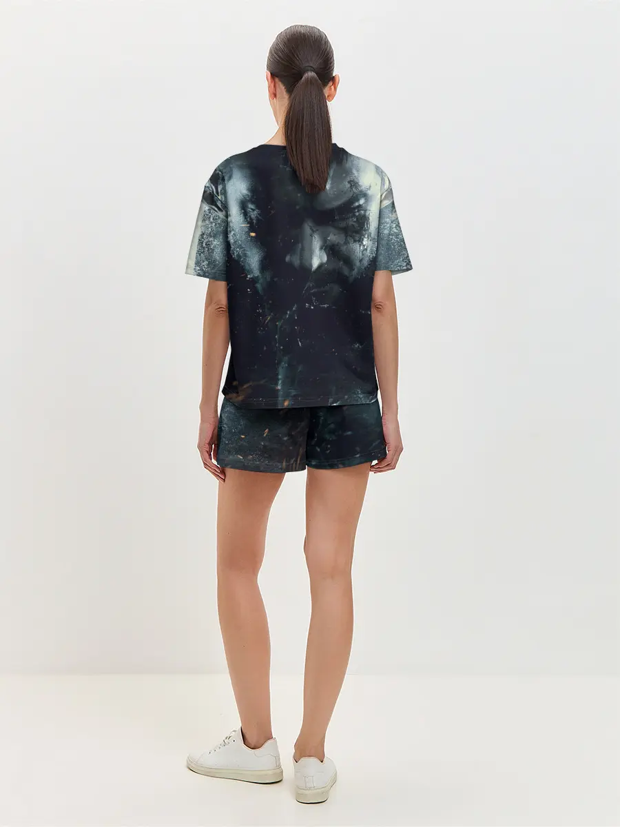 Женская пижама с шортами / Итан Уинтерс