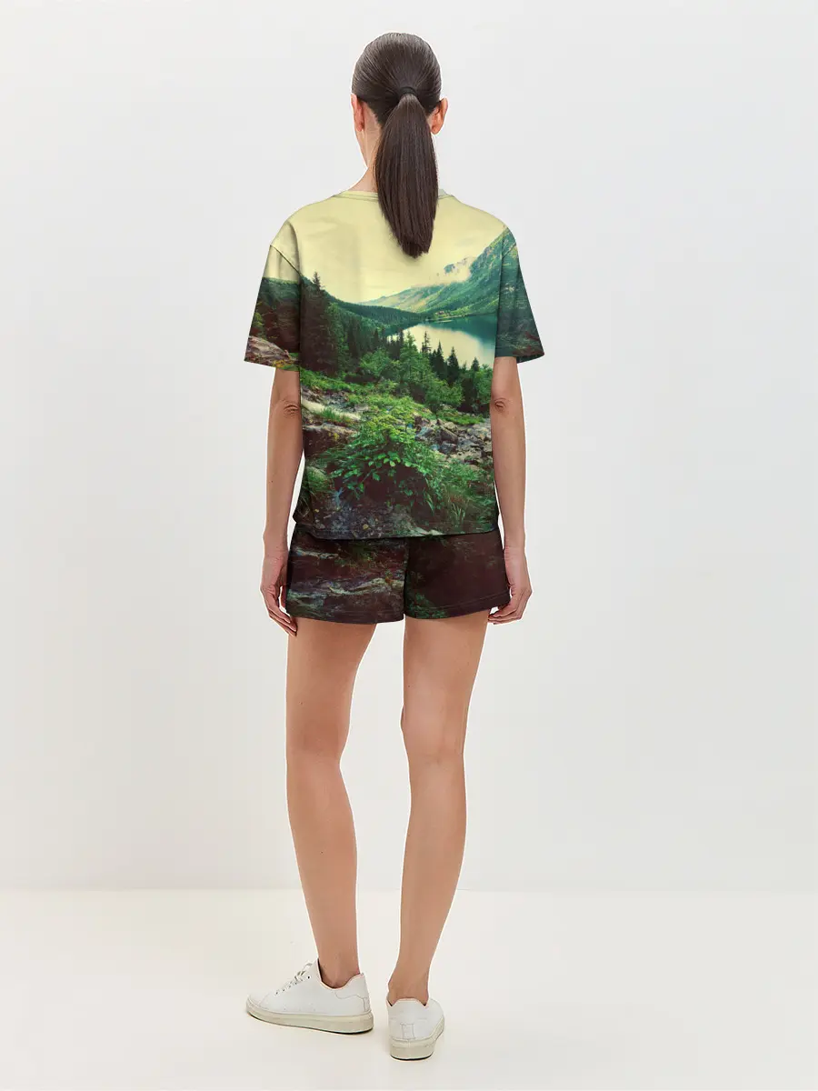 Женская пижама с шортами / Красивый лес