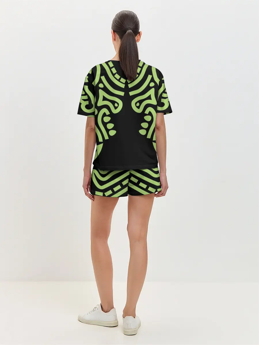 Женская пижама с шортами / узор тату