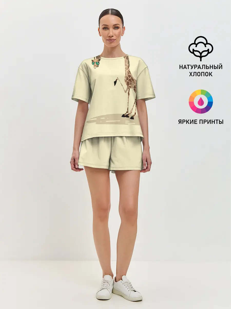 Женская пижама с шортами / жираф на шее