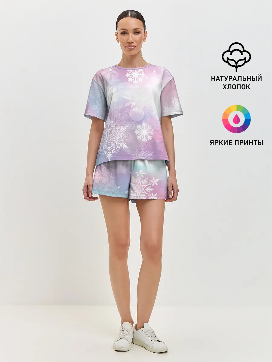 Женская пижама с шортами / снежинки