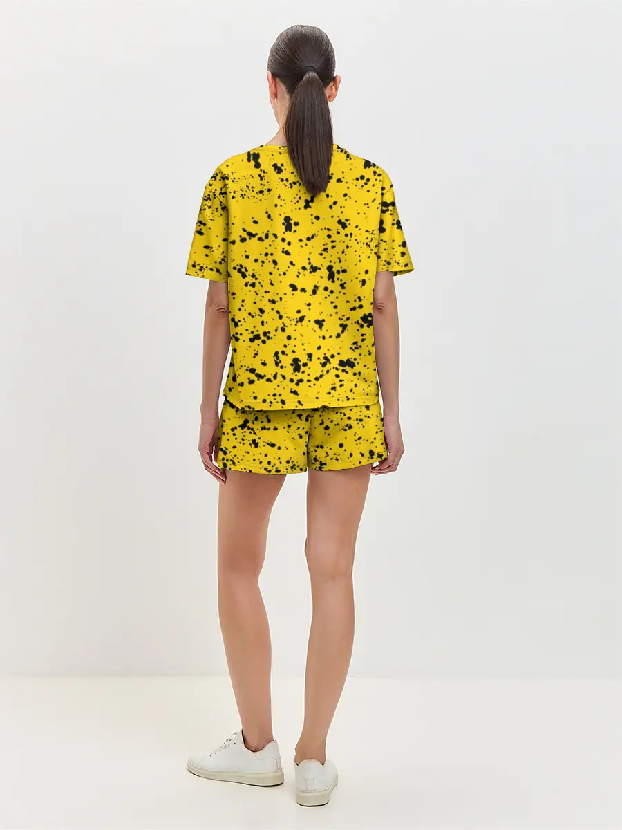 Женская пижама с шортами / ?