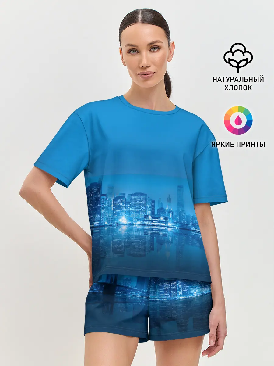 Женская пижама с шортами / вид на ночной мегаполис