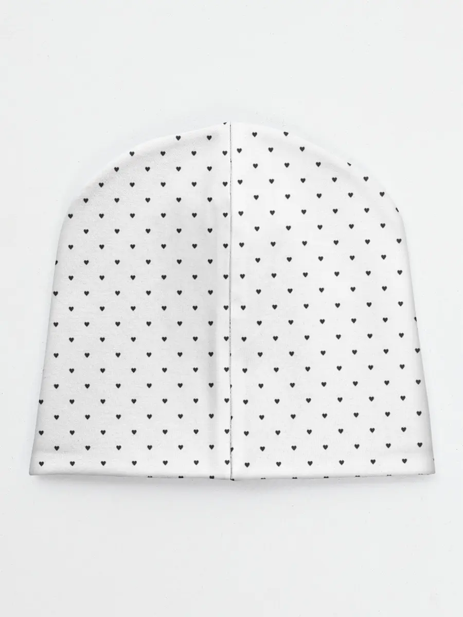 Детская шапка / Сердечки черные на белом