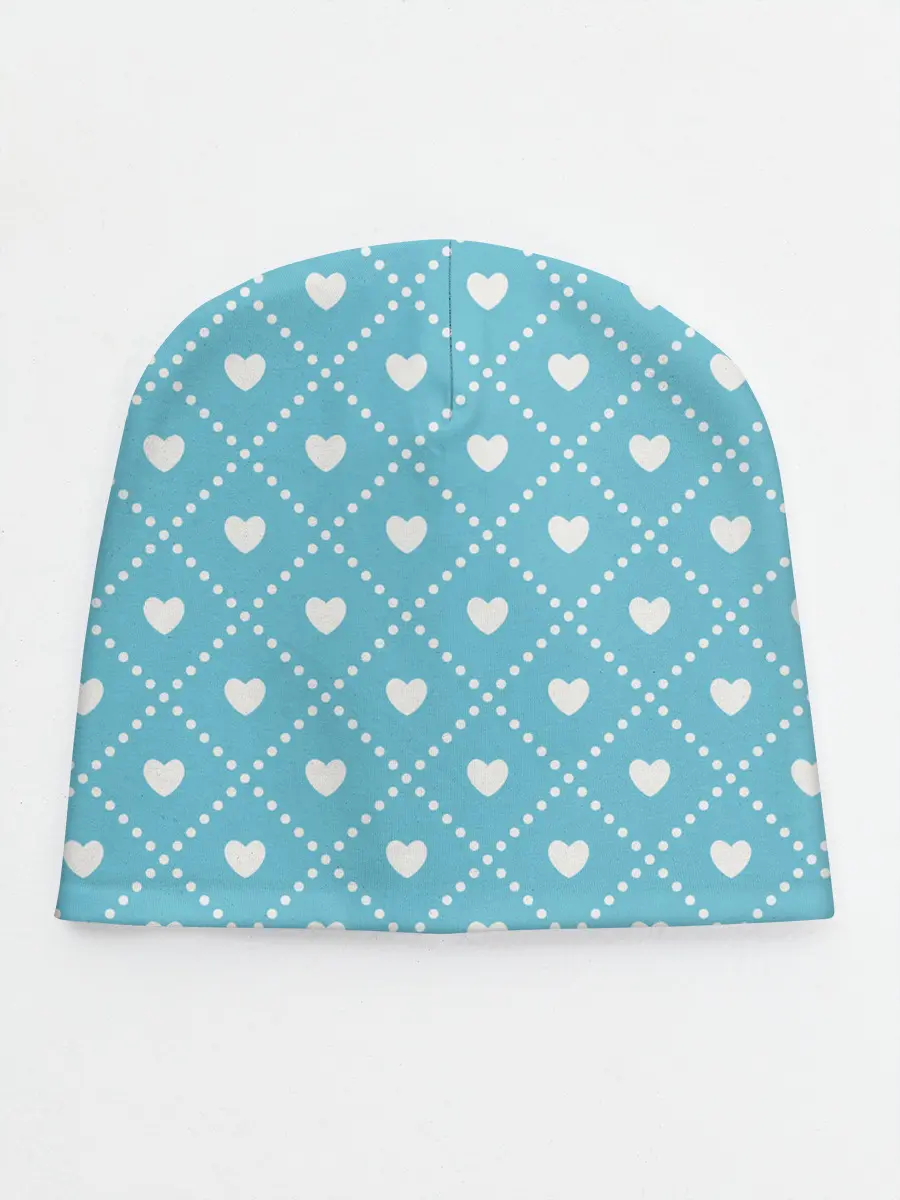 Детская шапка / Белые сердечки на голубом фоне