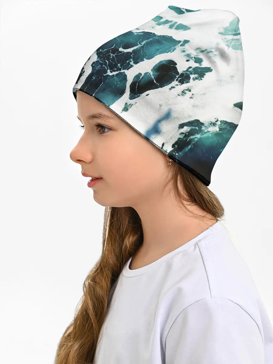 Детская шапка / море