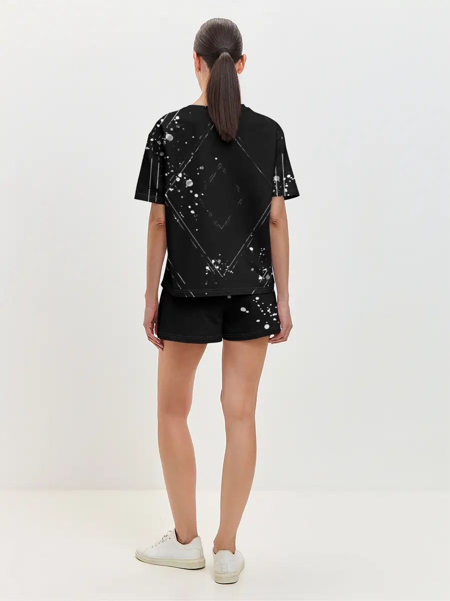 Женская пижама с шортами / Надпись на спине, каллиграфия