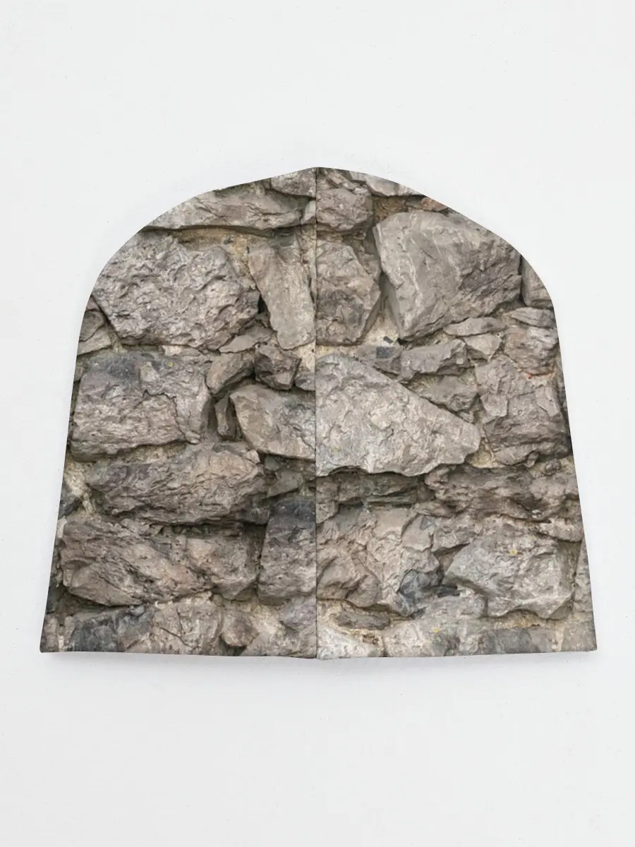 Детская шапка / Сломанная стена