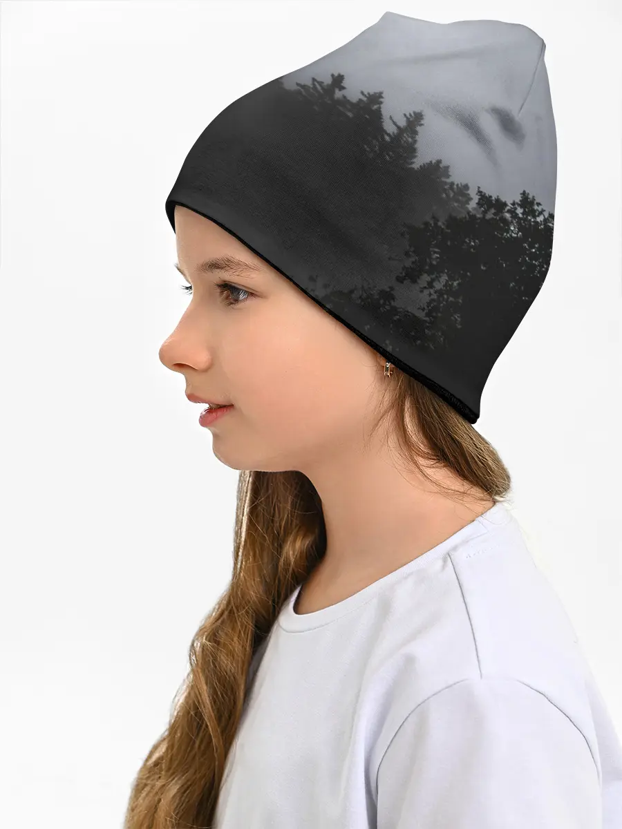 Детская шапка / Лес в дыму