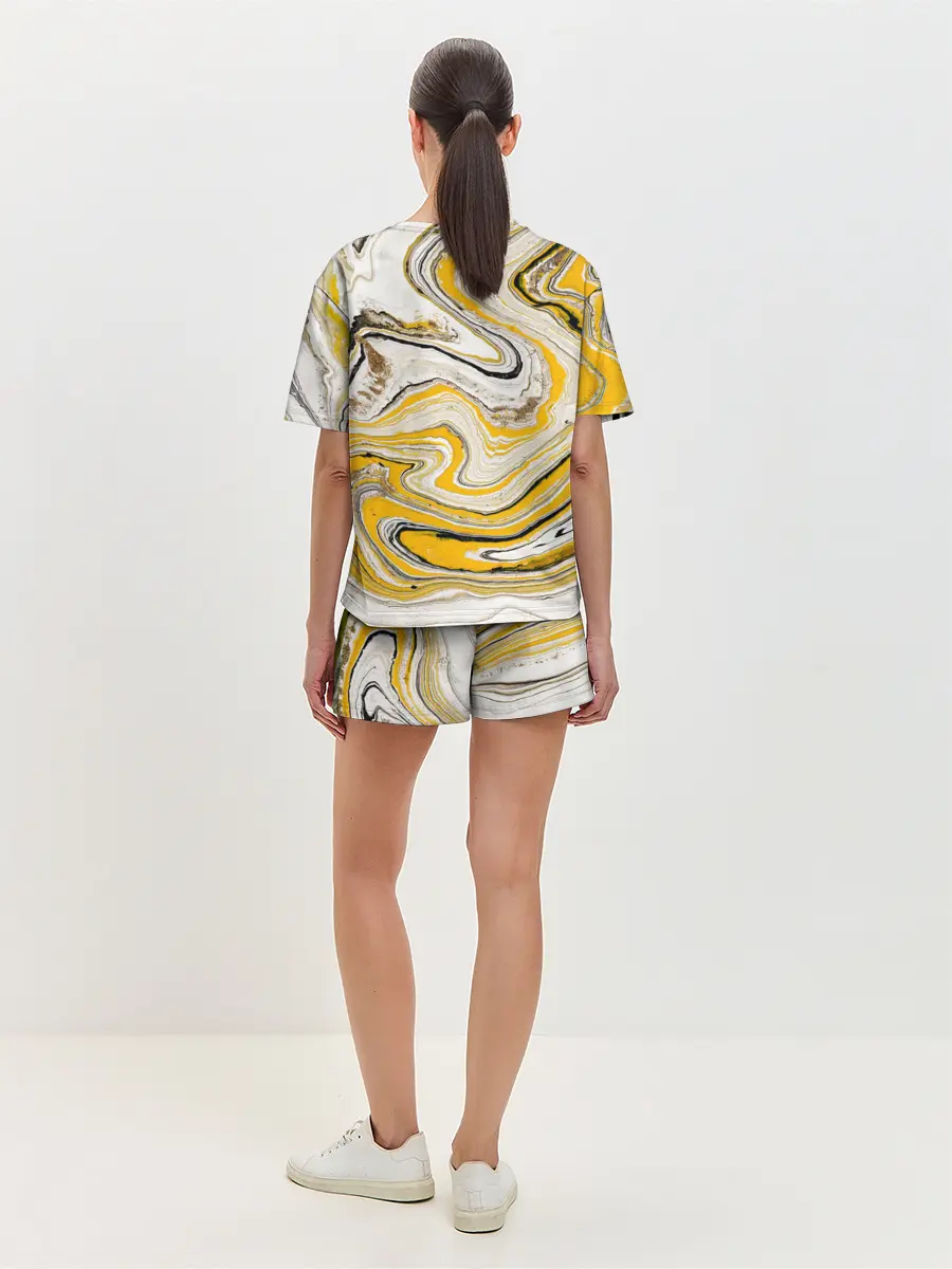 Женская пижама с шортами / woman yelling at cat