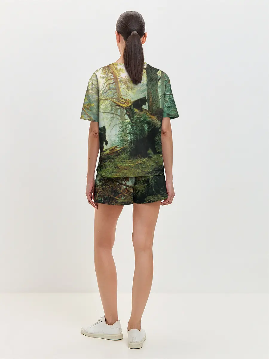 Женская пижама с шортами / Утро в сосновом лесу