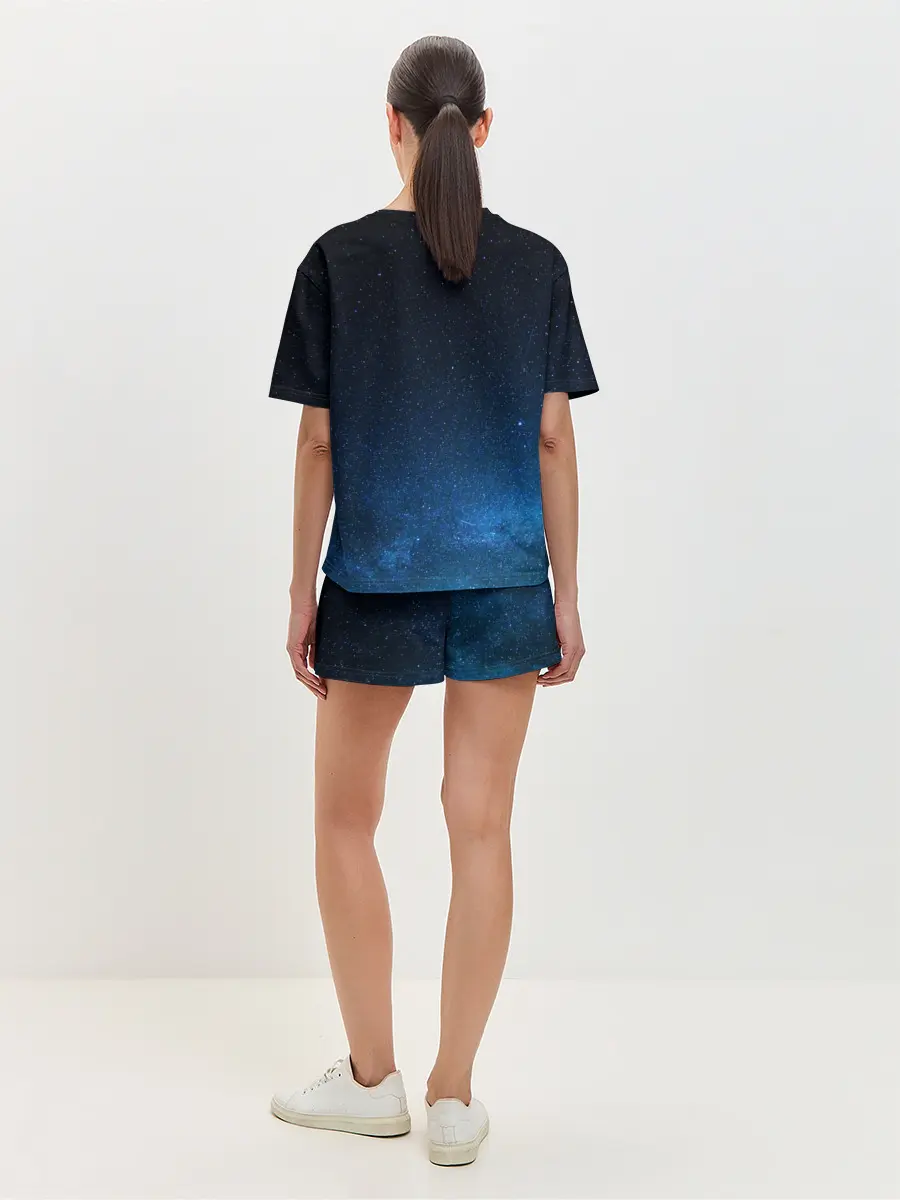 Женская пижама с шортами / люди в черном