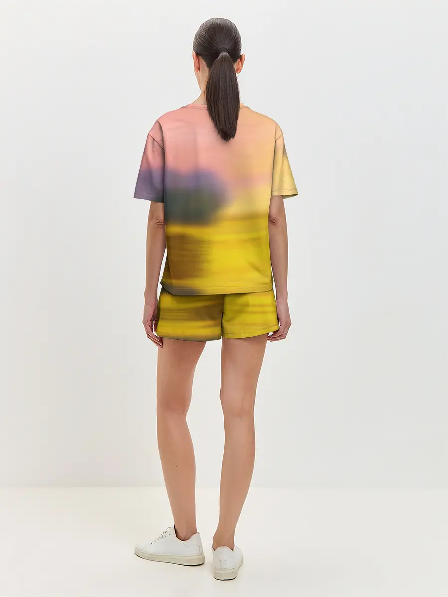 Женская пижама с шортами / Дракончик на берегу озера