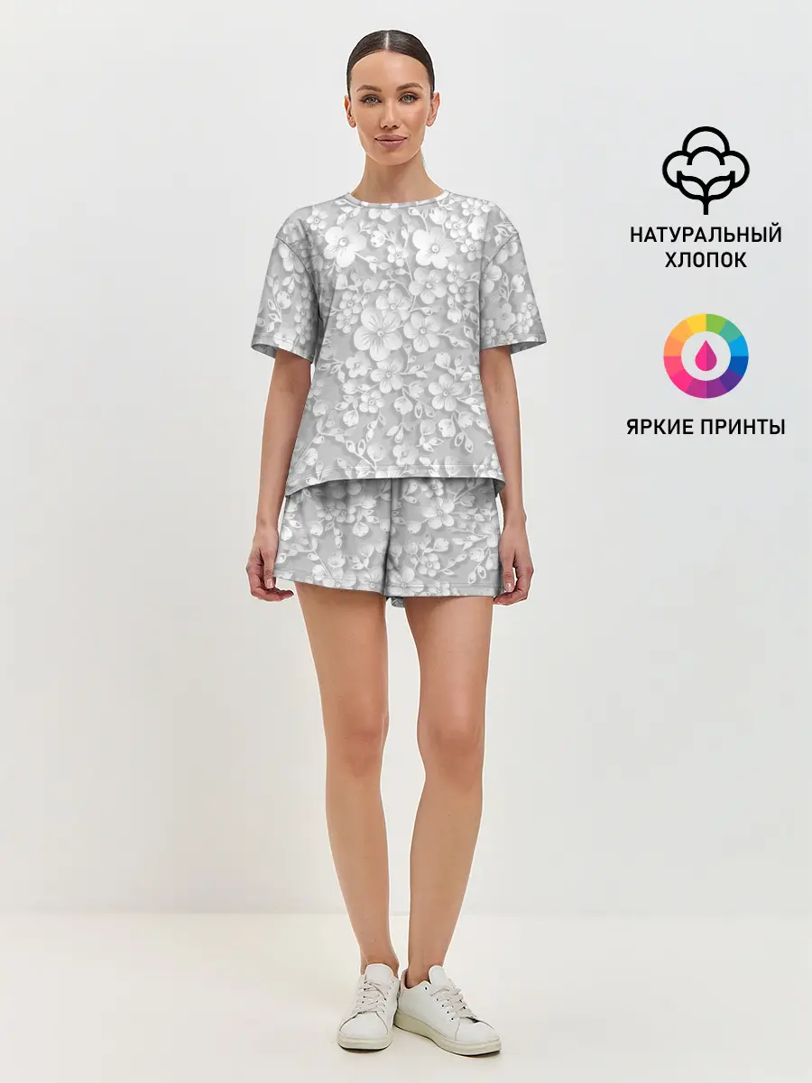 Женская пижама с шортами / Белые цветы