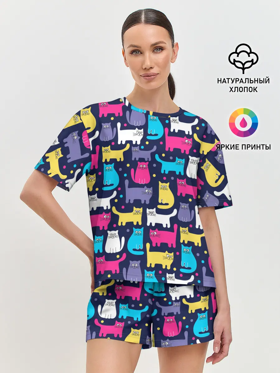 Женская пижама с шортами / Разноцветные котики
