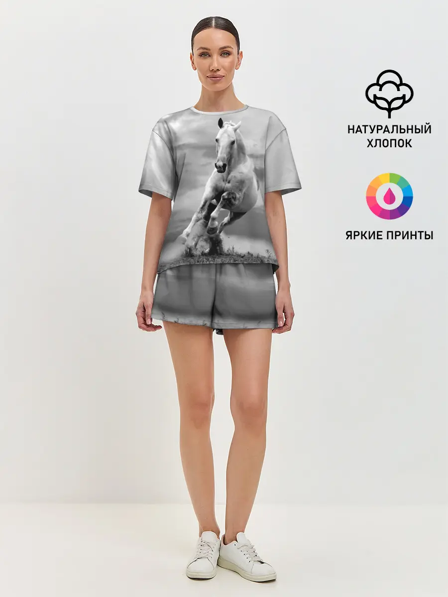 Женская пижама с шортами / Белая лошадь
