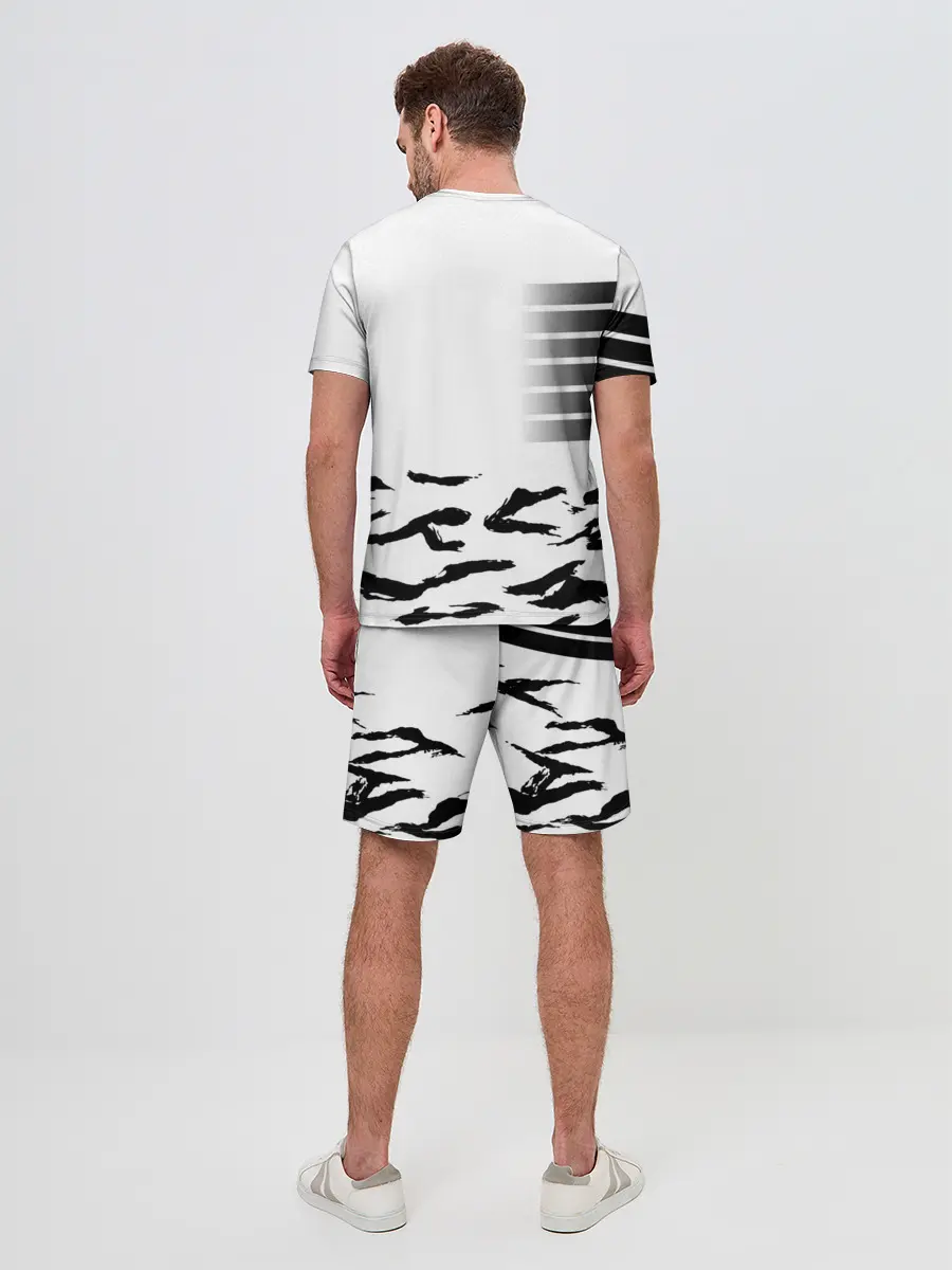 Мужской костюм с шортами / Россия