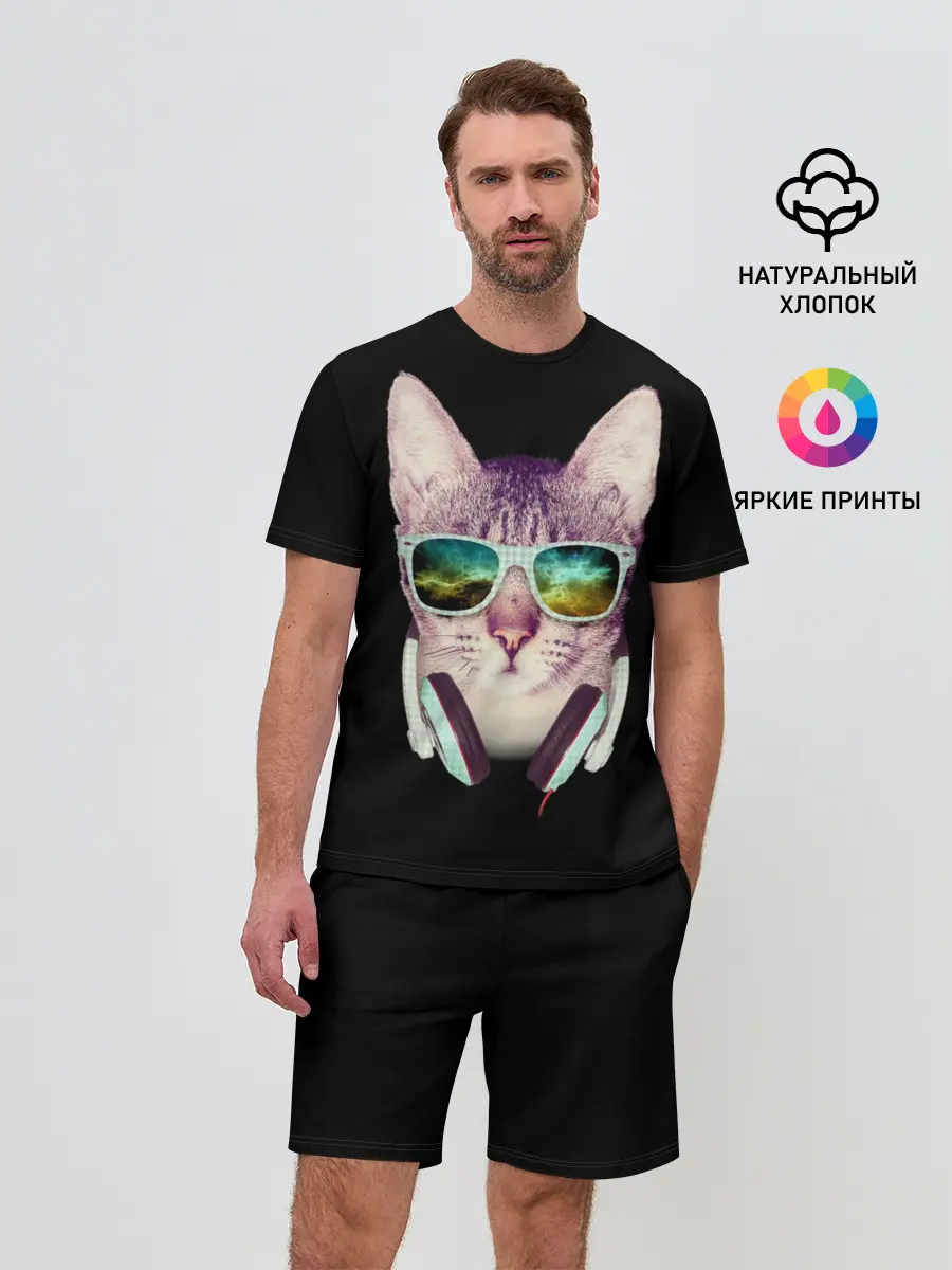Мужской костюм с шортами / Кот в Наушниках