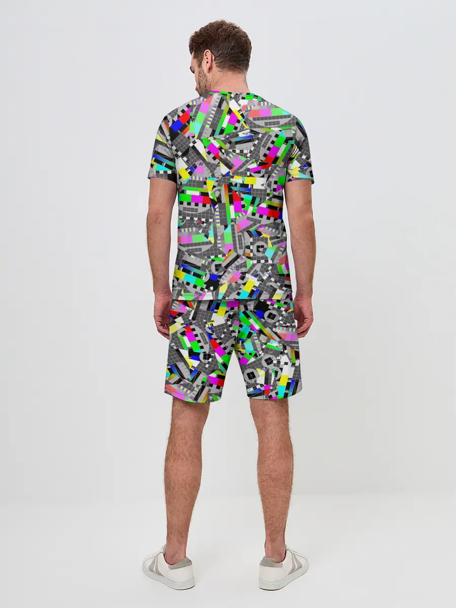 Мужской костюм с шортами / Экран профилактики