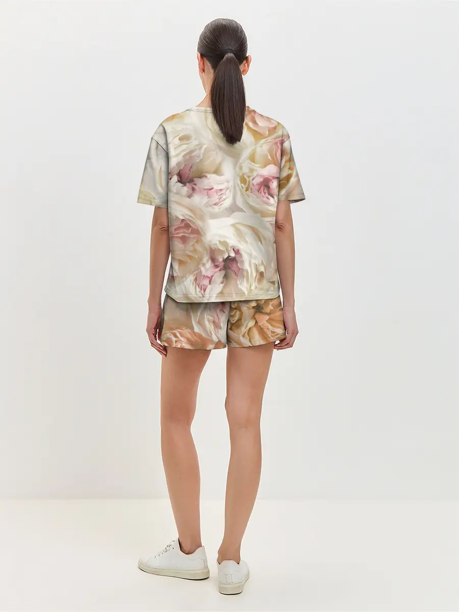 Женская пижама с шортами / Нежные Пионы