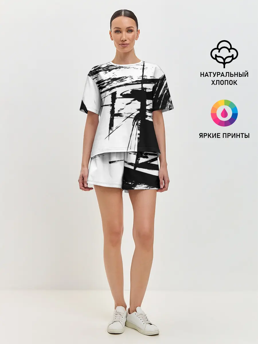 Женская пижама с шортами / Черно-белая футболка