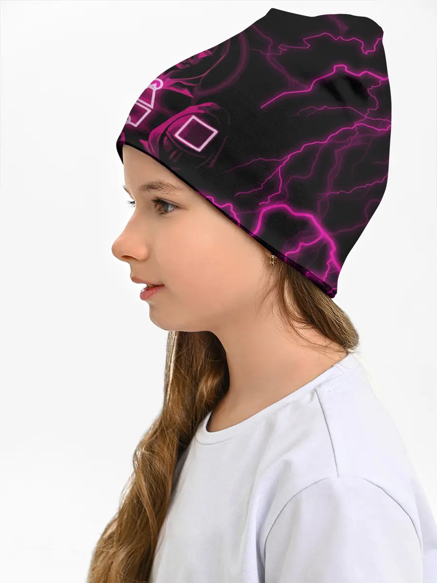 Детская шапка / Игра в кальмара смотрящий тут как тут