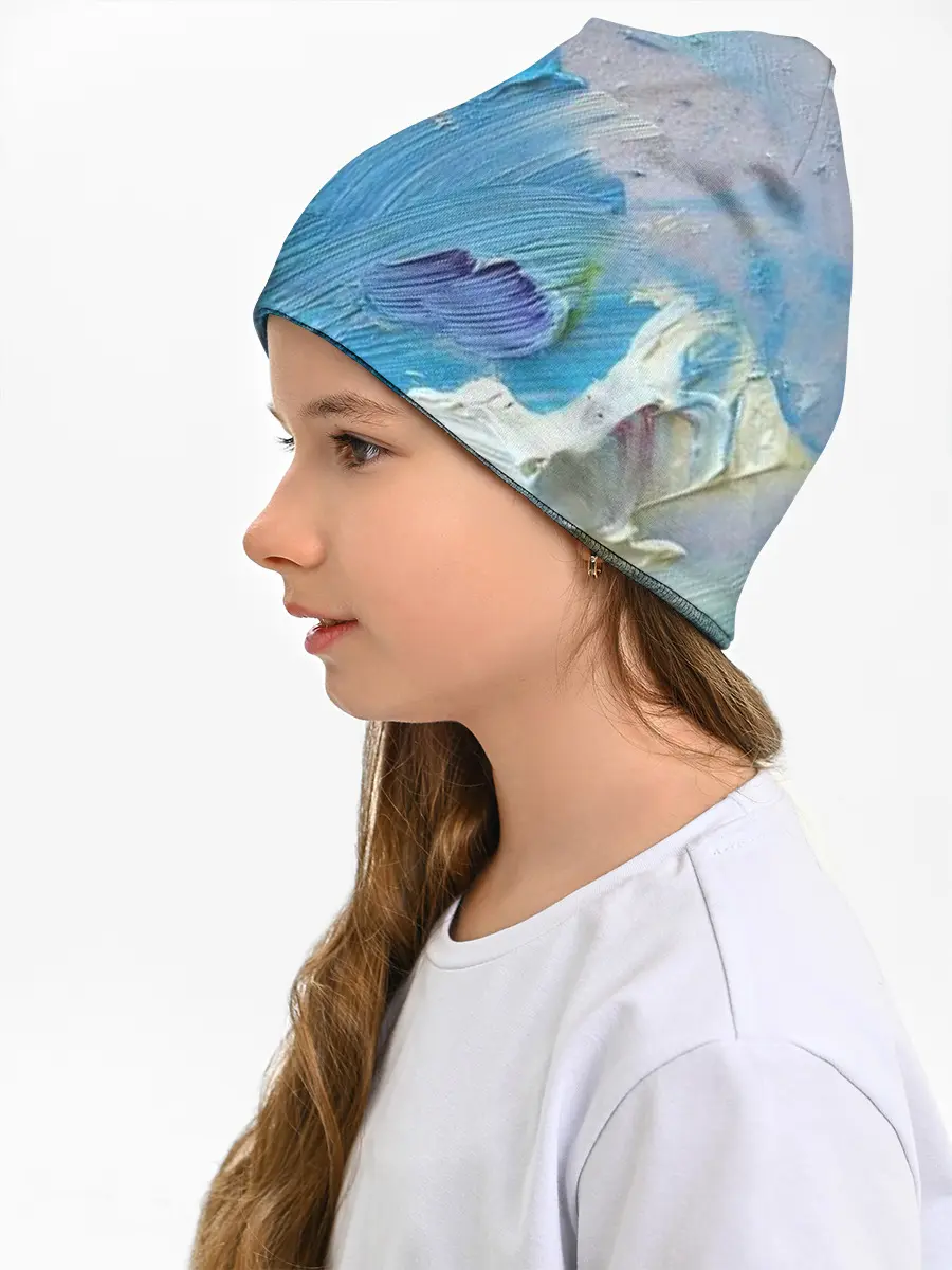 Детская шапка / Оставленная краска