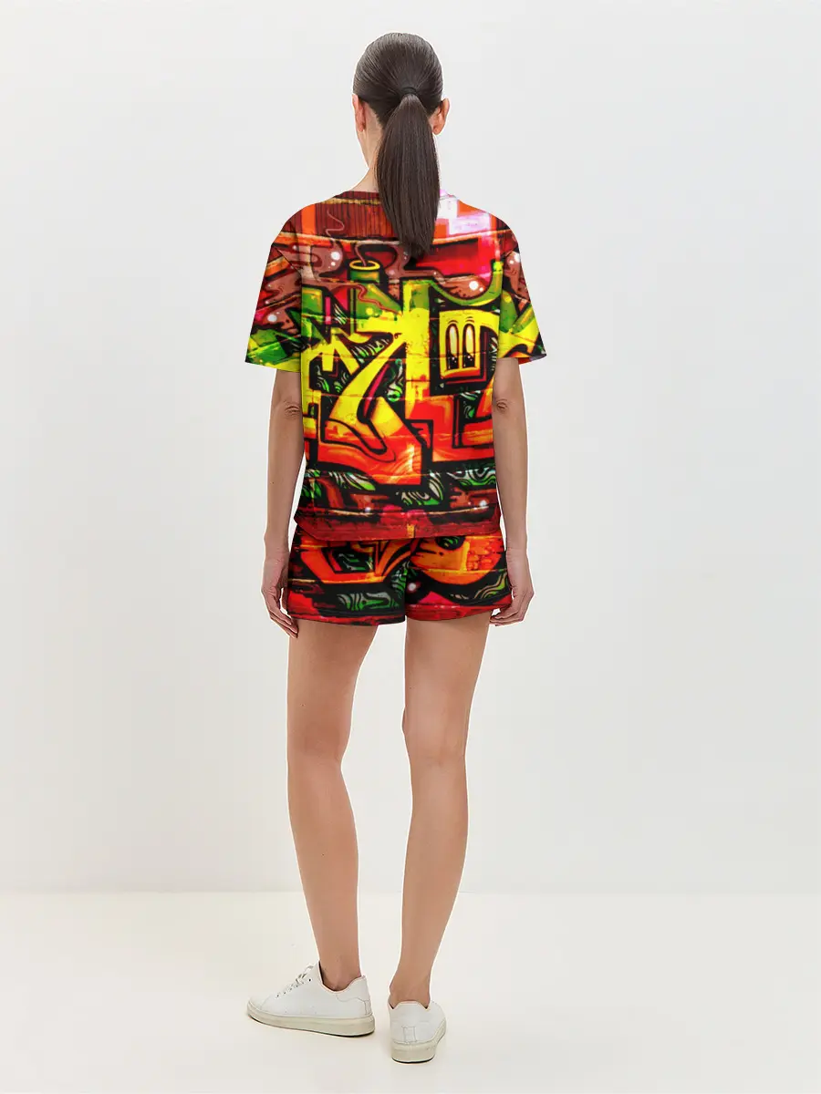 Женская пижама с шортами / Граффити