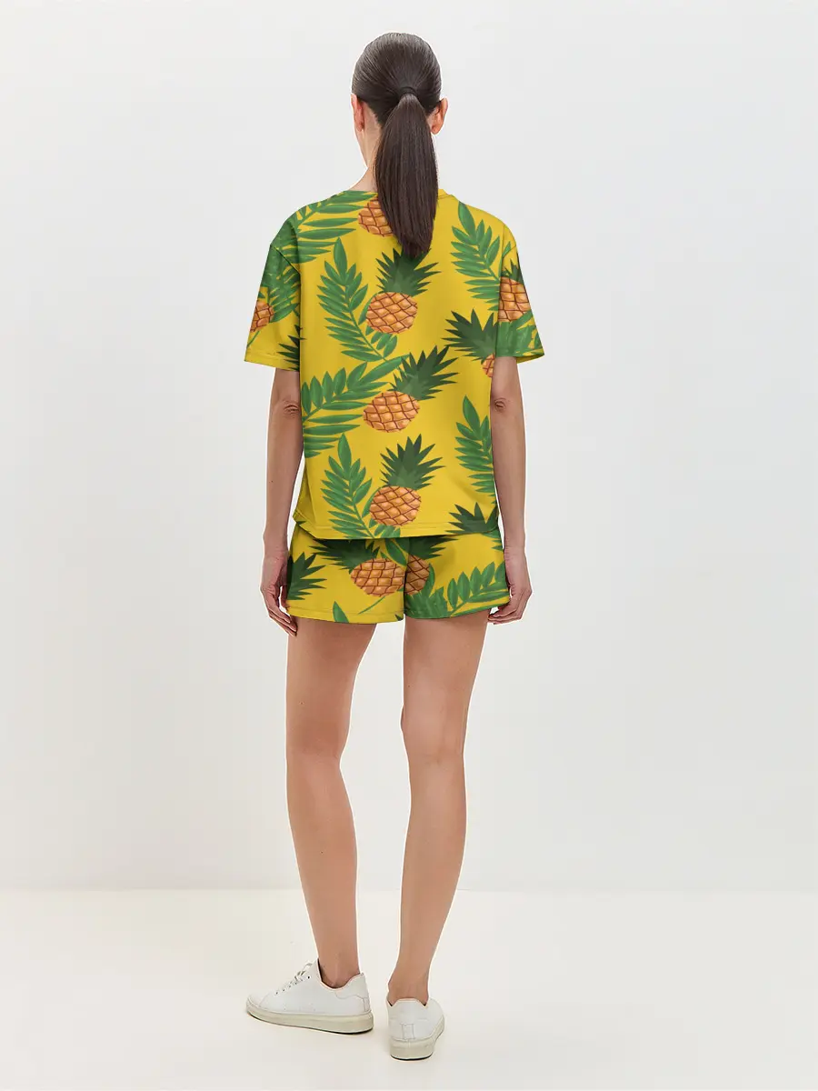 Женская пижама с шортами / Ананасы