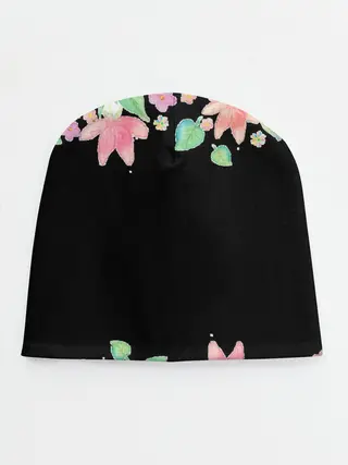 Детская шапка / Рамка из розовых и зеленых листьев