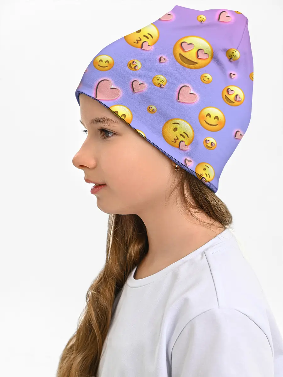 Детская шапка / Очень много эмодзи