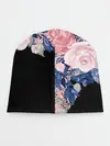 Детская шапка / цветы на черном