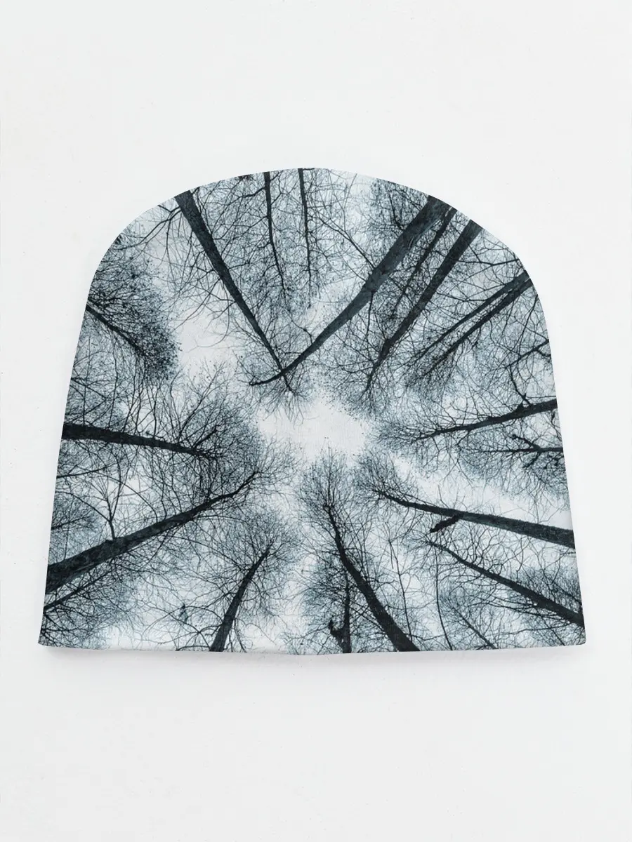 Детская шапка / Деревья вид снизу мрачный